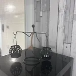 Central Cosy Apartment In Quiet Location
